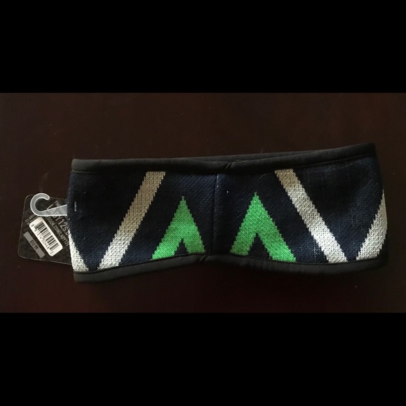 Seattle Seahawks Lady 12 Headband - Picture 4 of 4